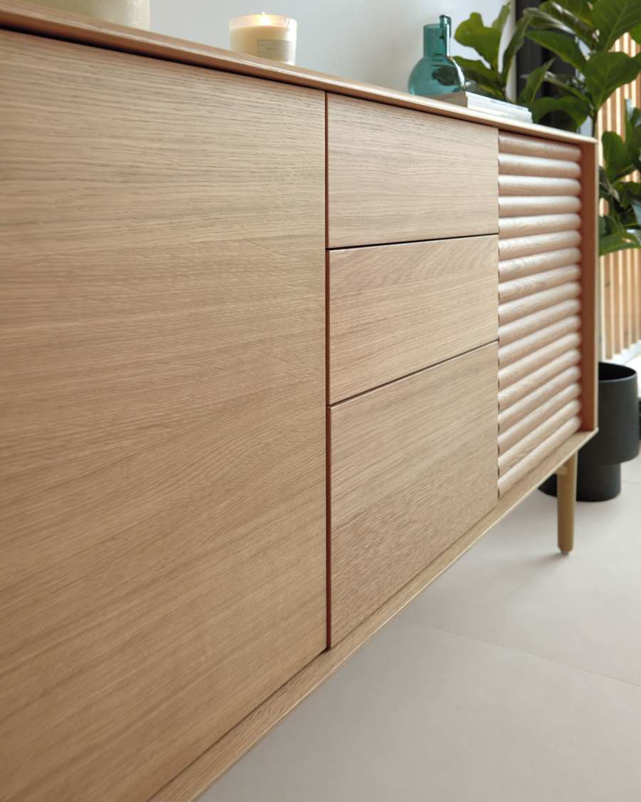 Joran Dining Table