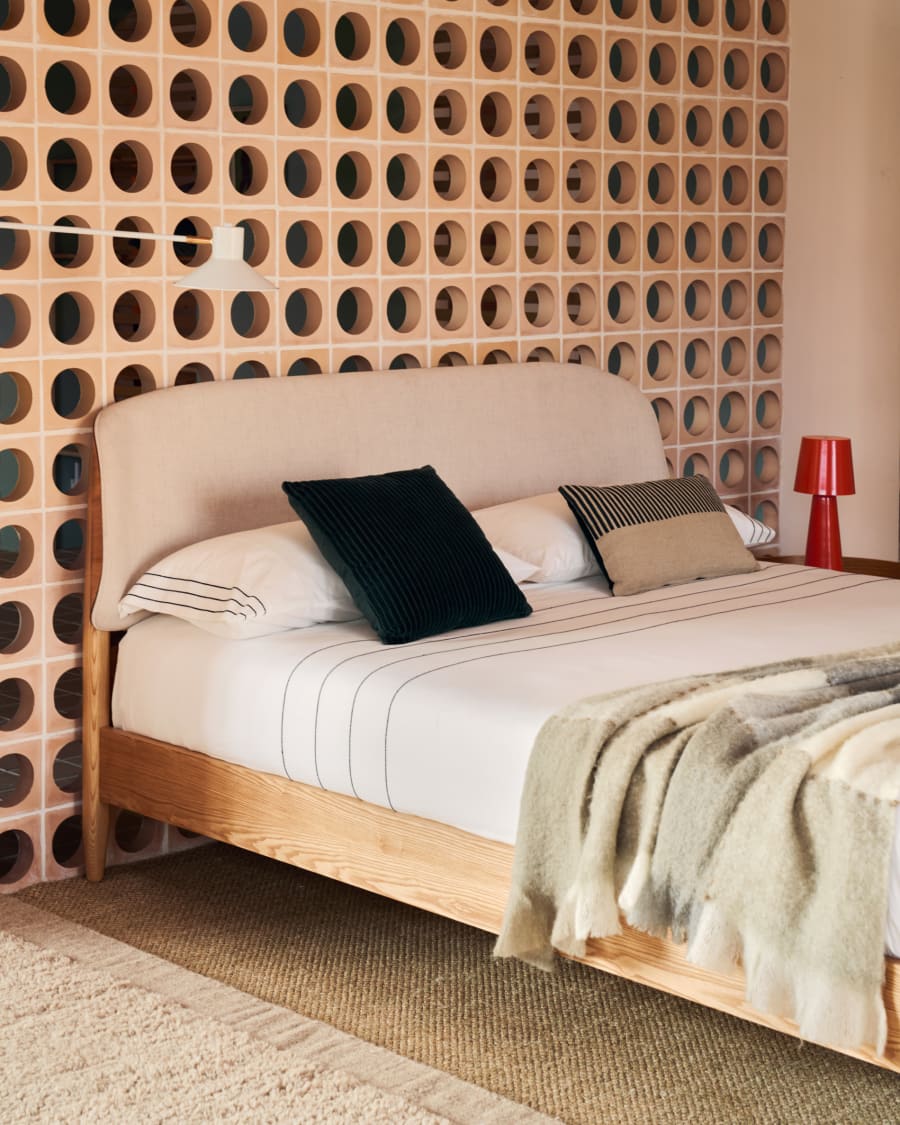 Faelwood Bed