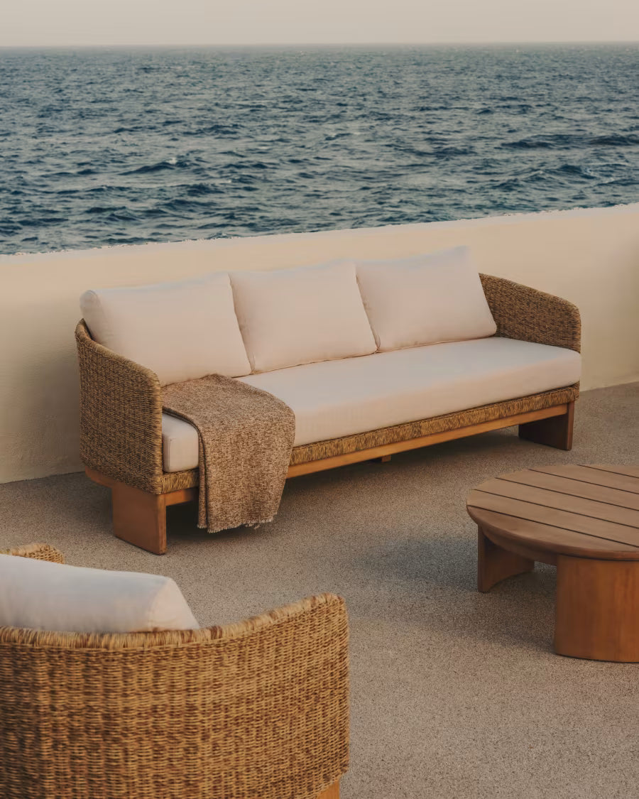 Oragate Sofa