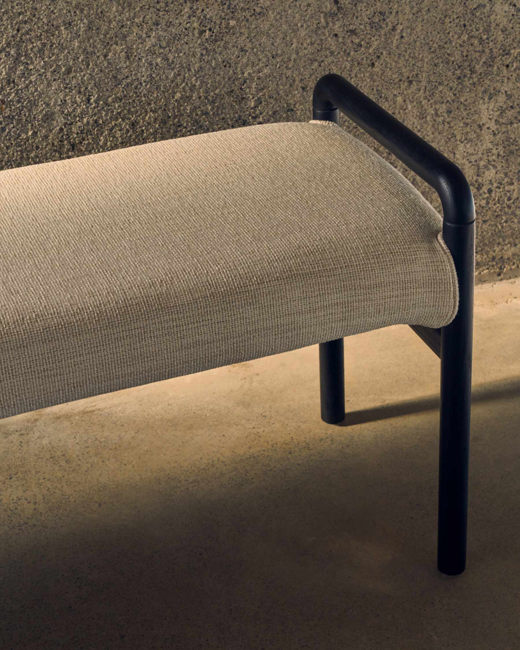 Manova Heritage Farro Bench - image 2