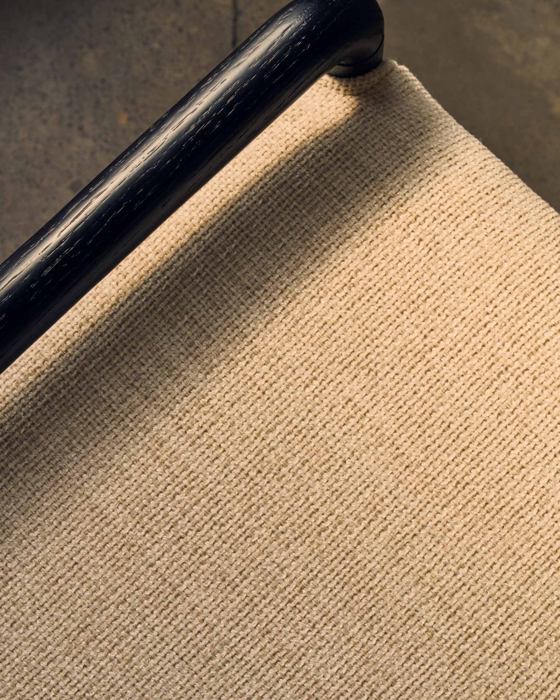 Manova Heritage Farro Bench - image 3