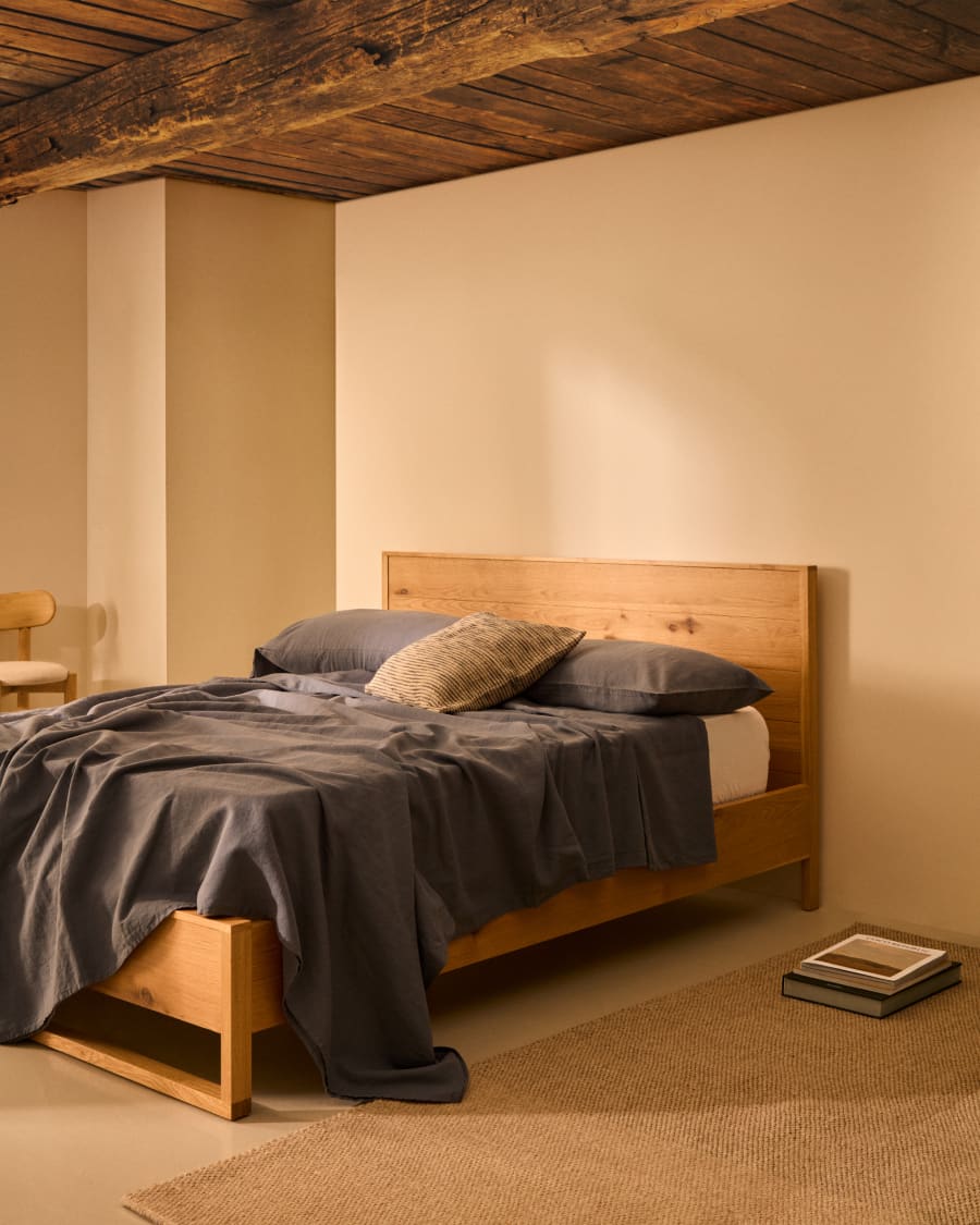 Mergate Bed