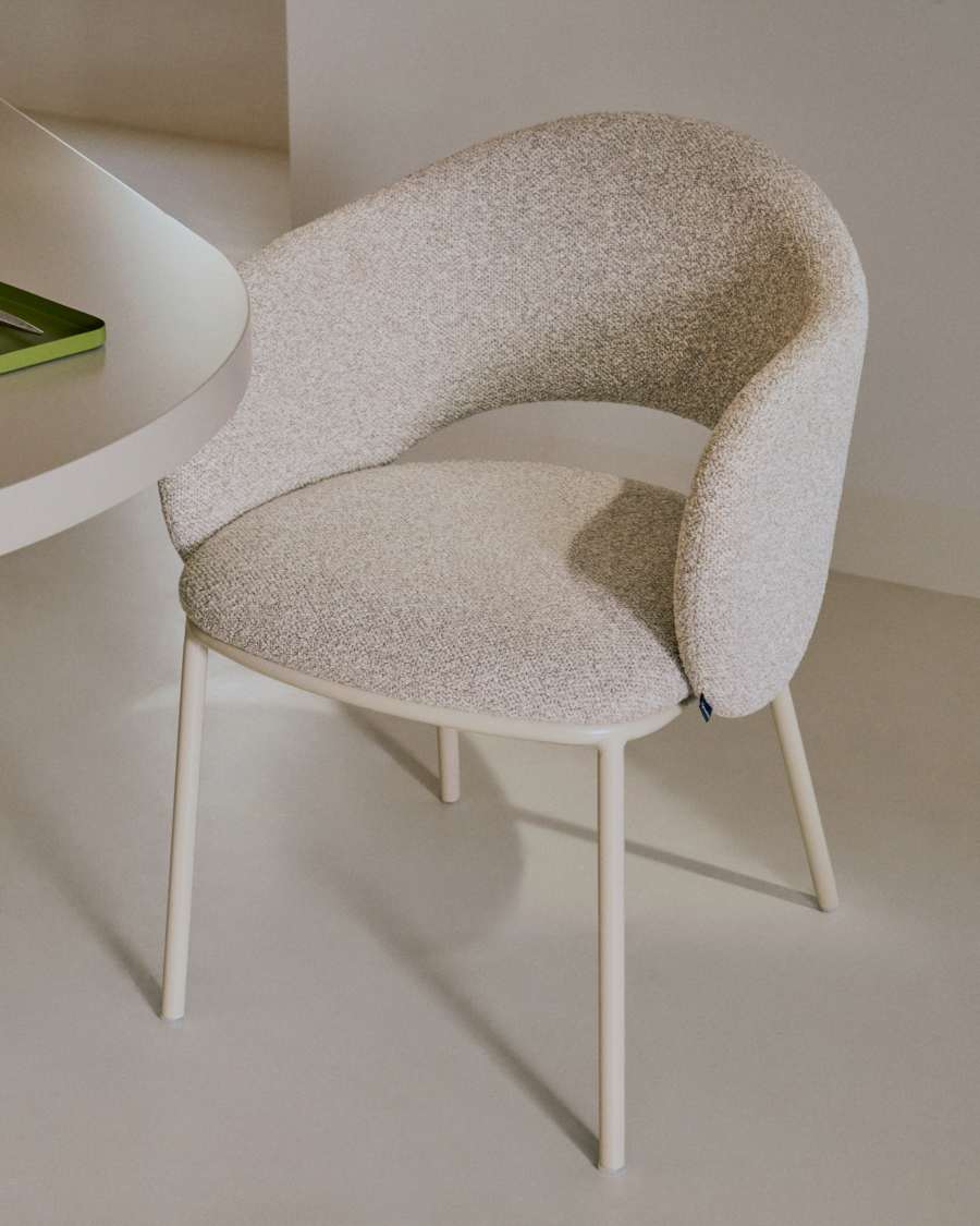 Daelspire Chair