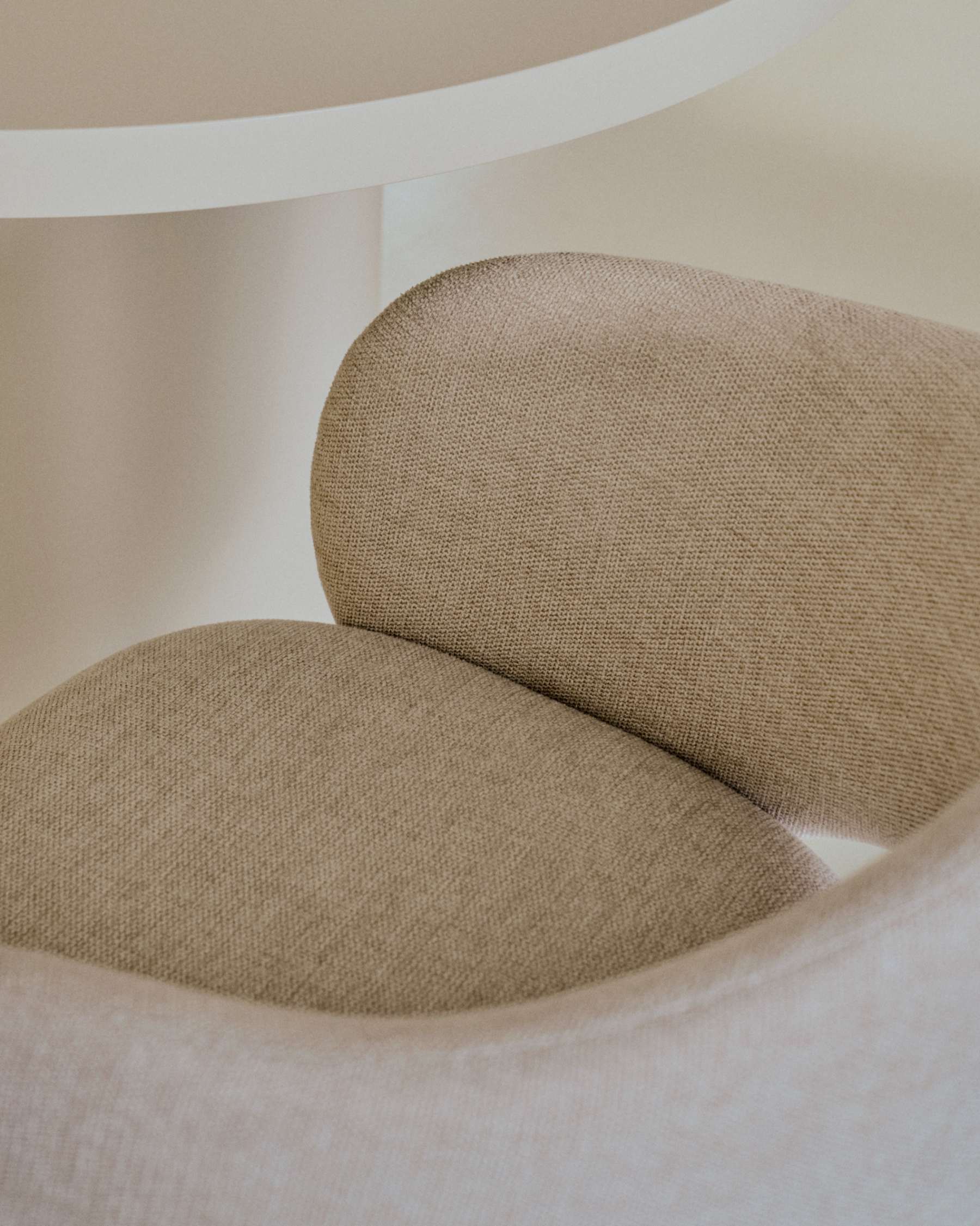 Myrawyn Chair