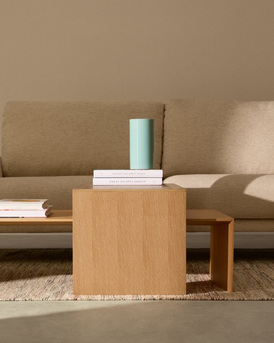 Daelcourt Coffee Table