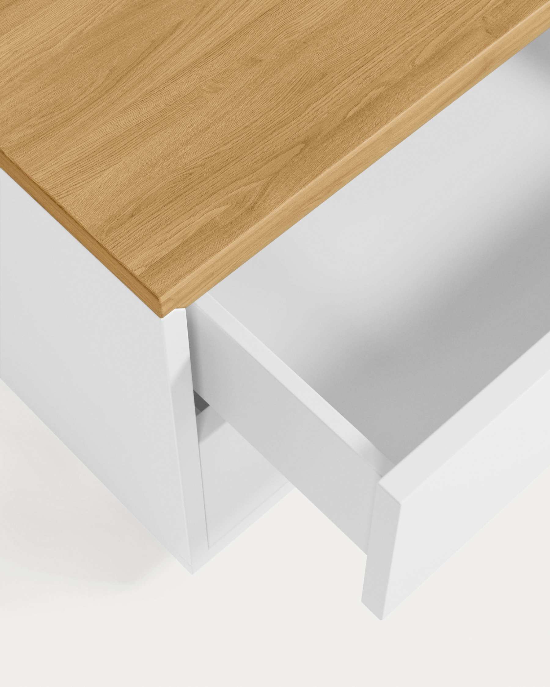 Manova Heritage Selwyn Bedside Table - image 2