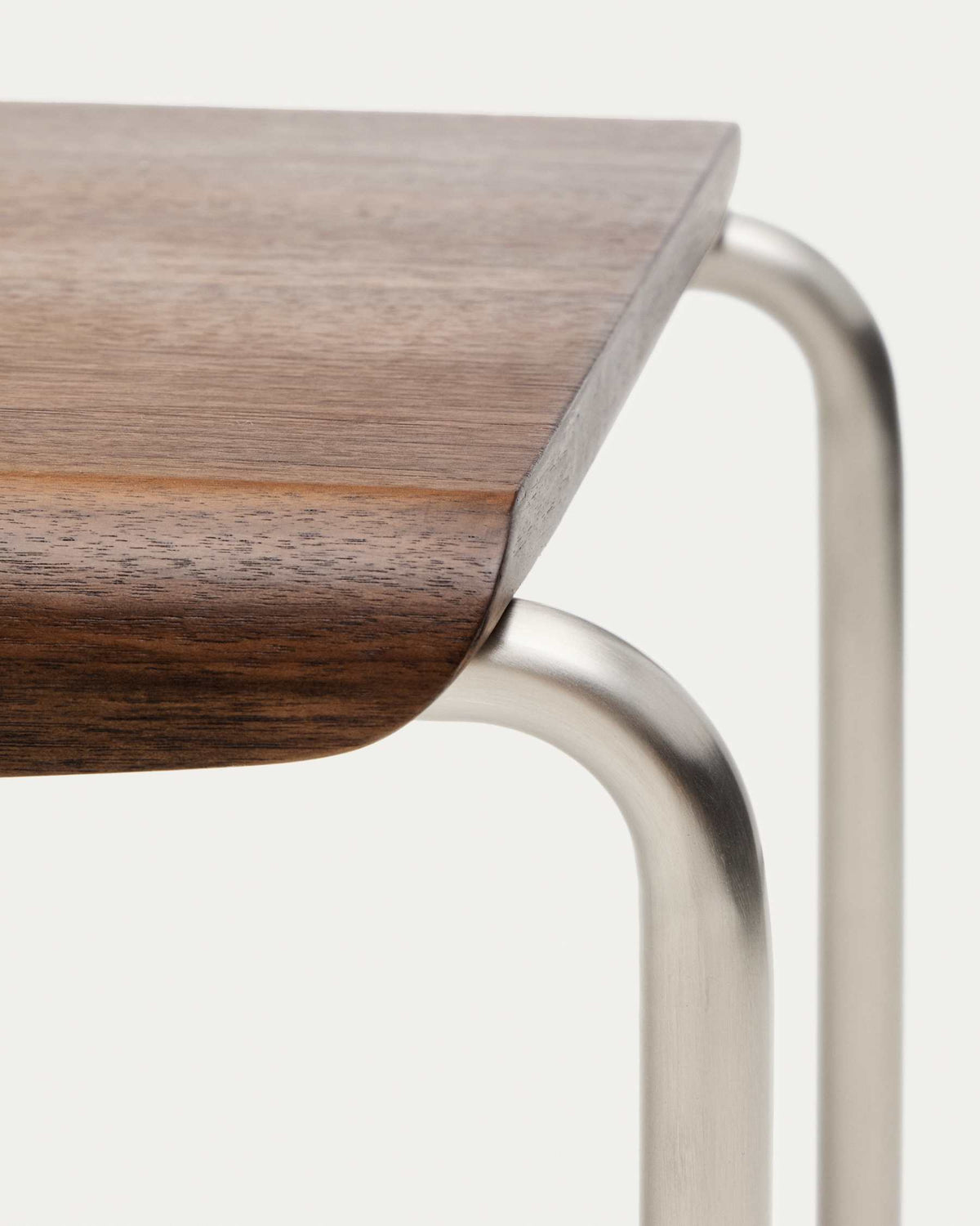 Tarsel Bench