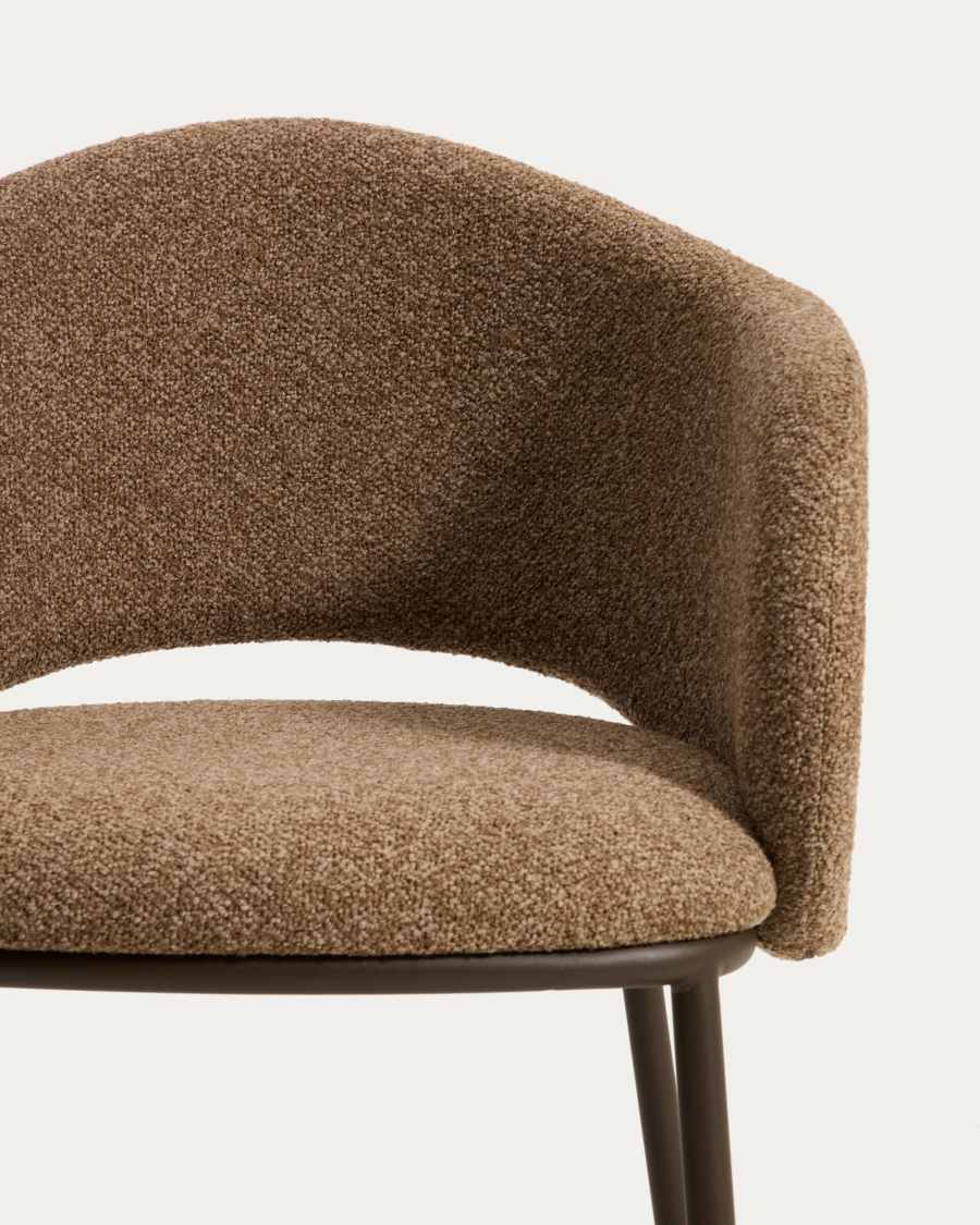 Daelspire Chair
