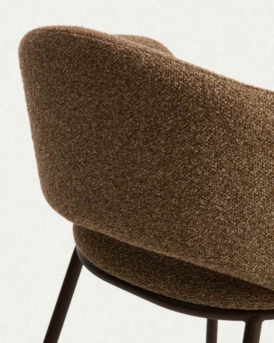 Daelspire Chair