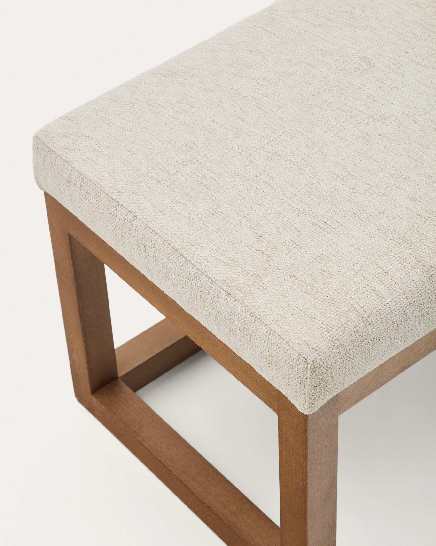 Manova Heritage Vessin Bench - image 2