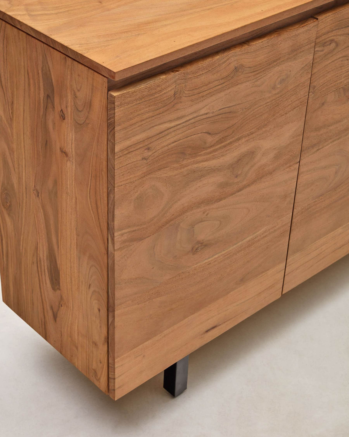 Uxue 3-Door TV Stand
