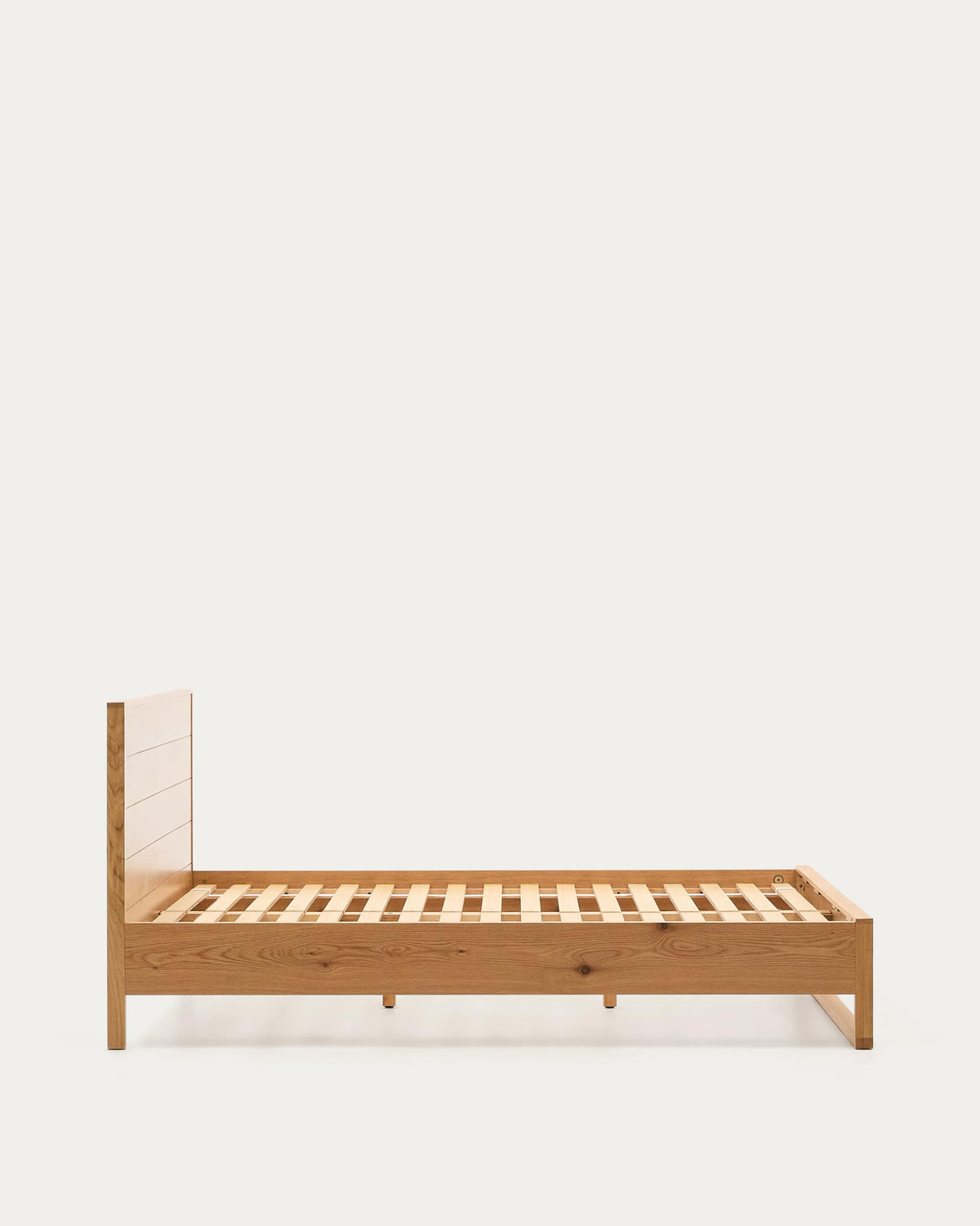 Mergate Bed