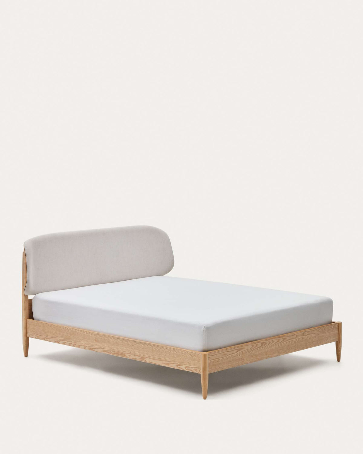Faelwood Bed