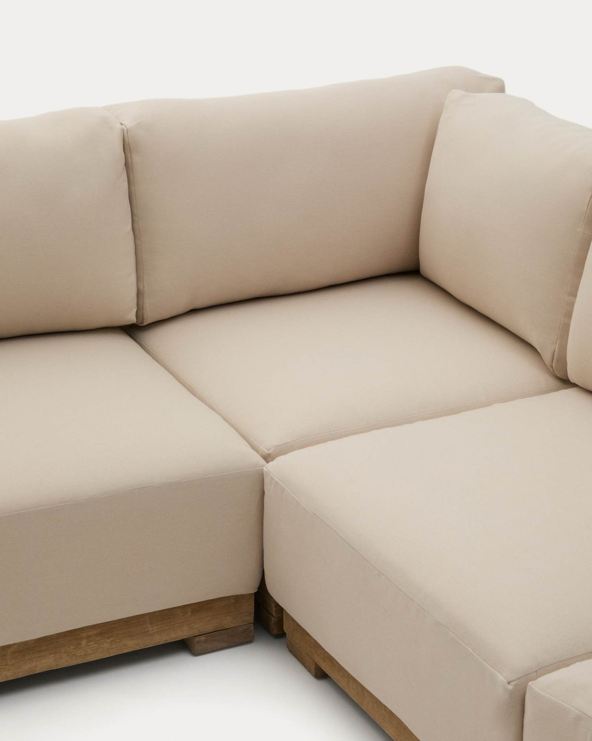 Grenward Sofa