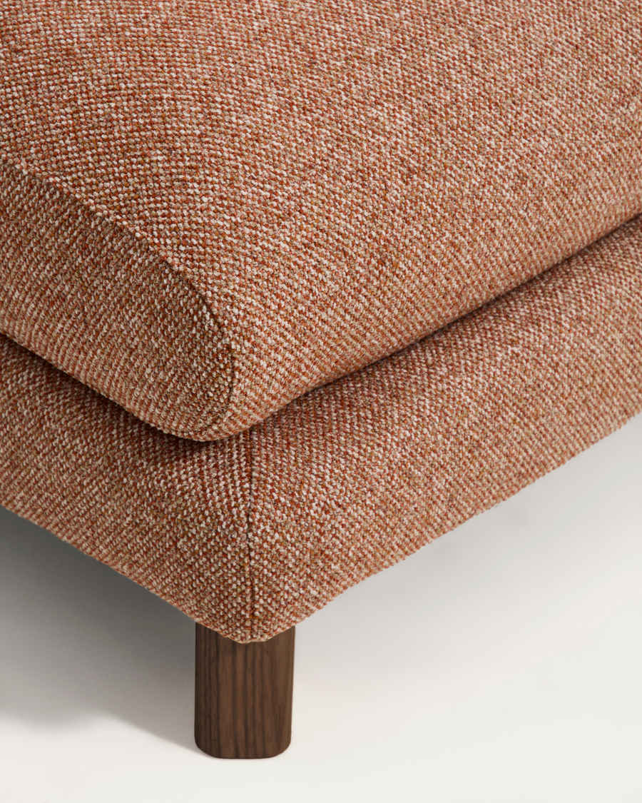 Emerdale Pouf