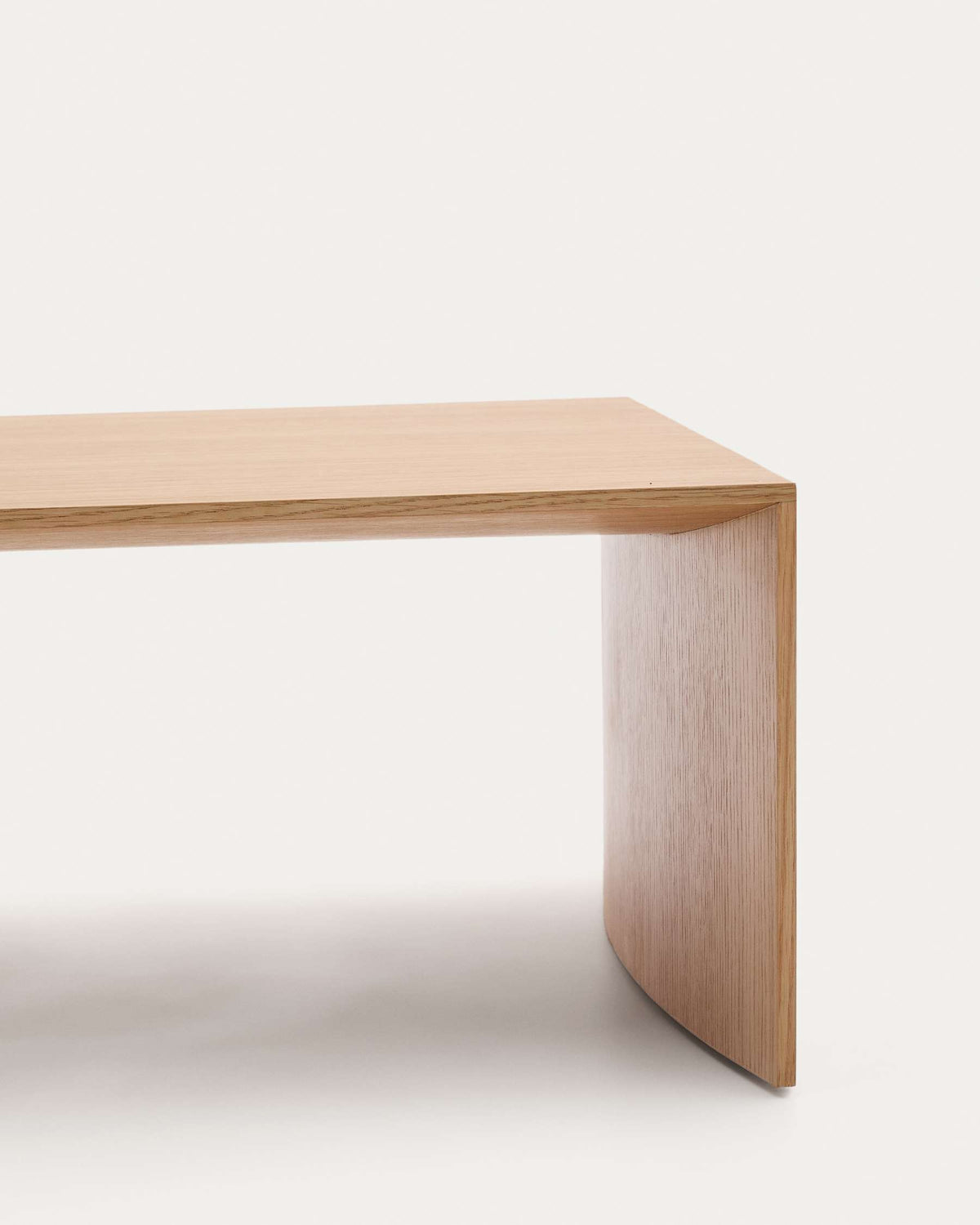 Daelcourt Coffee Table