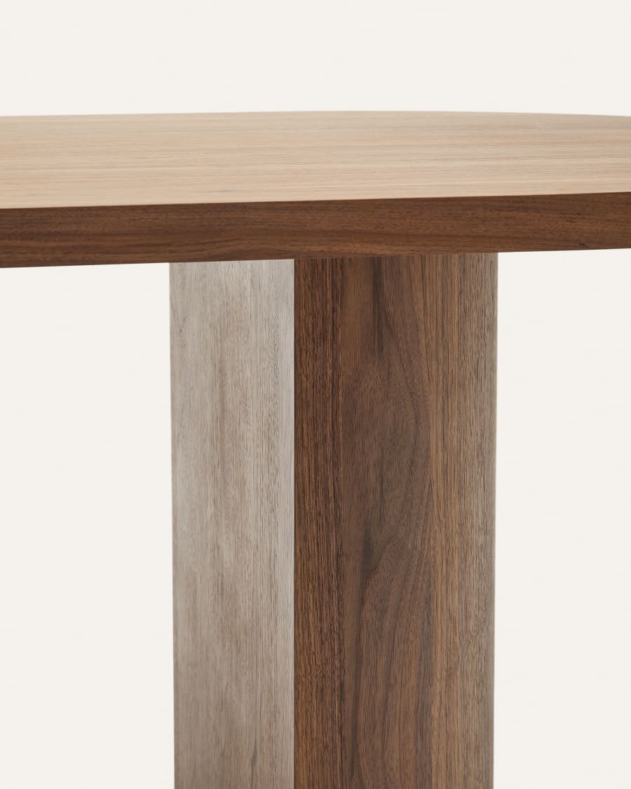 Yaralyn Dining Table