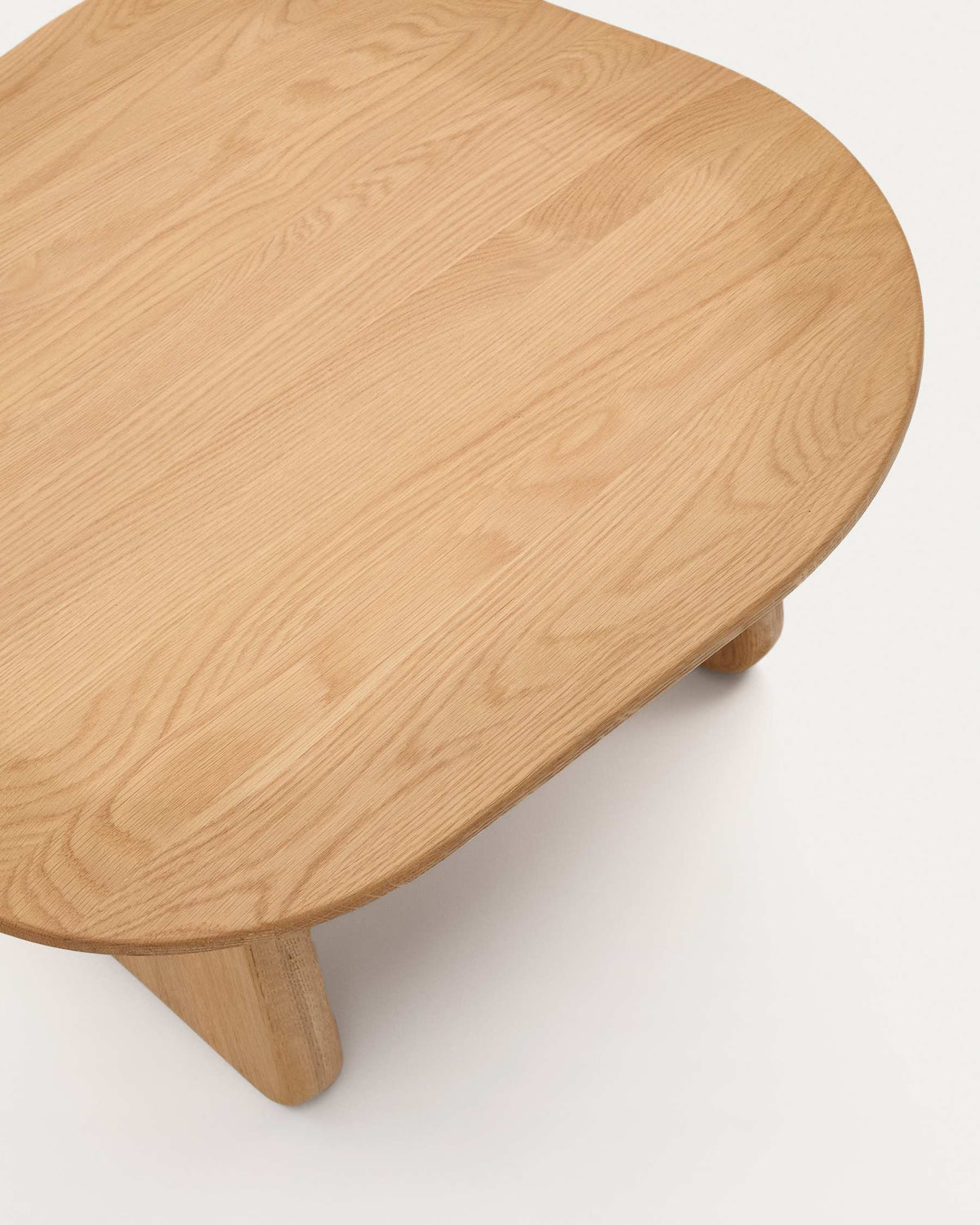Gilangate Coffee Table