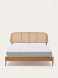Faelwood Bed