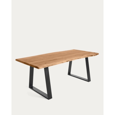 "Alaia table