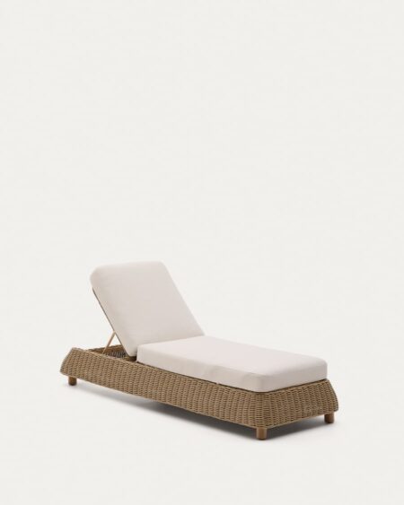 Meria sun lounger in synthetic rattan
