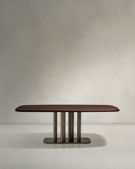 Melvar table made